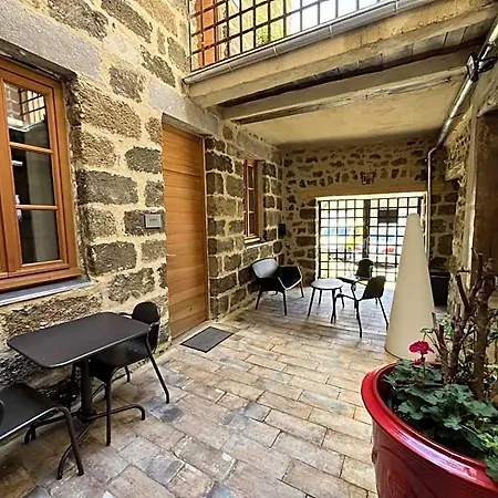 Le 19 - 38m2 Terrasse Jacuzzi - Centre Historique - Clim Hotel